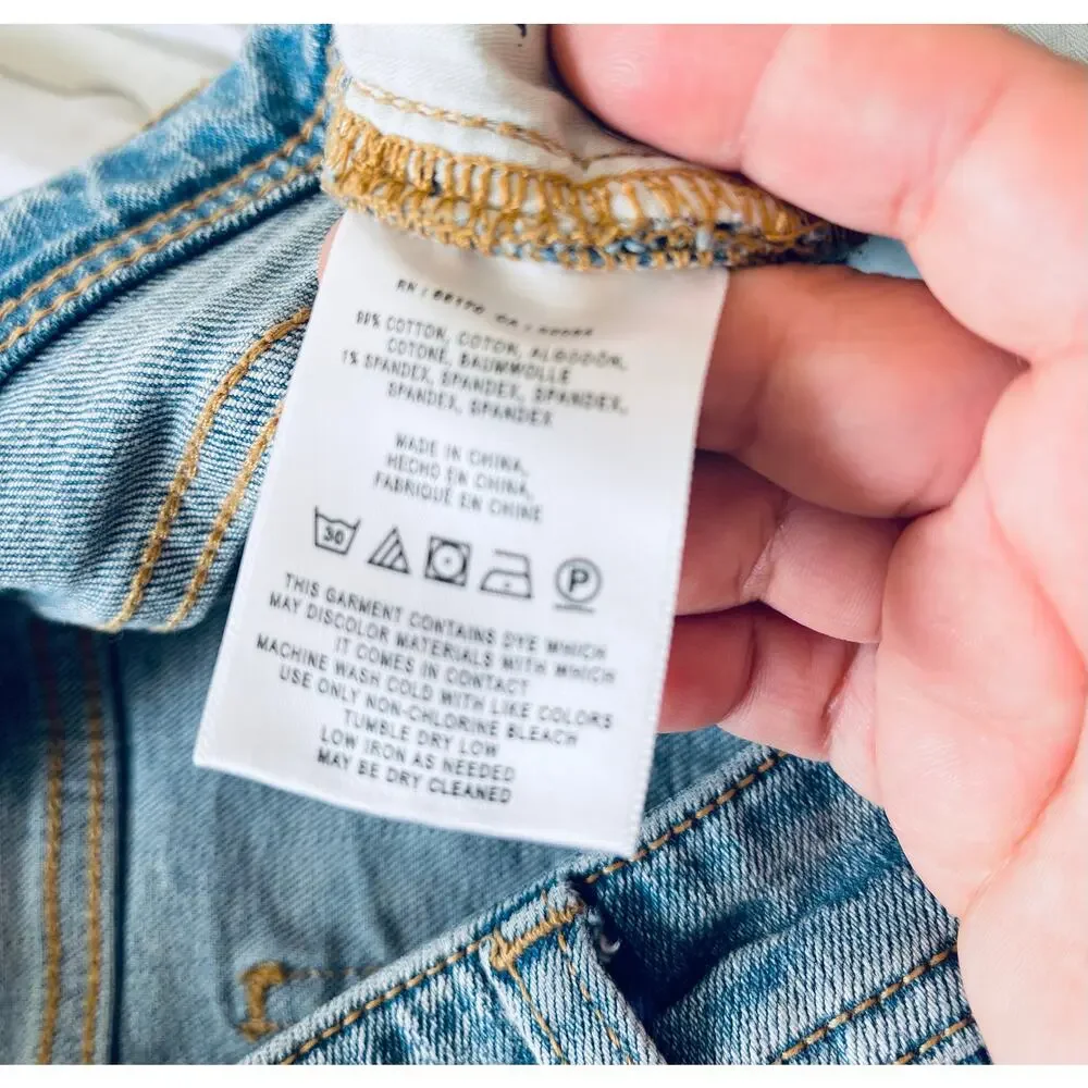 Anthropologie Pilcro and The Letterpress Mid-Rise Slim Straight Jeans